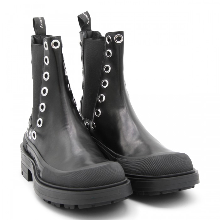 BLACK LEATHER CHELSEA BOOTS 2
