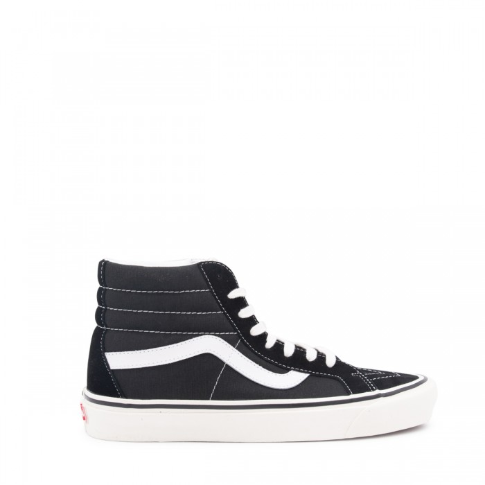 BLACK LEATHER SK8 SNEAKERS