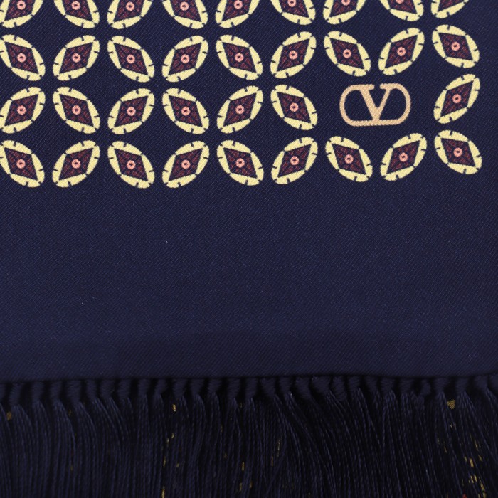 BLACK AND GOLD SILK SCARVES 2