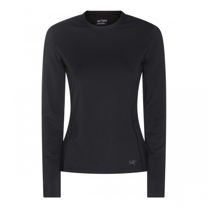 BLACK T-SHIRT