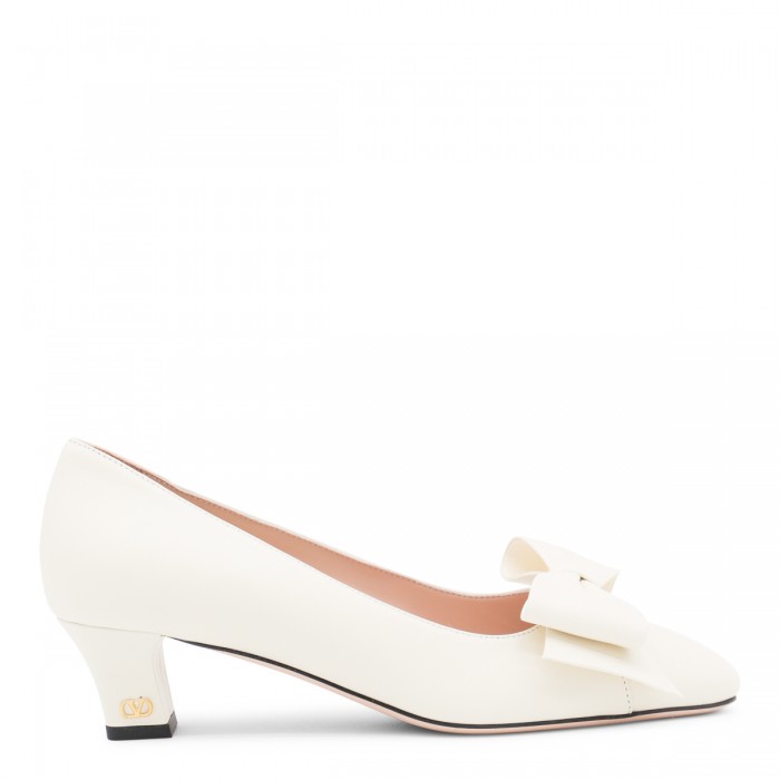 IVORY LEATHER PUMPS