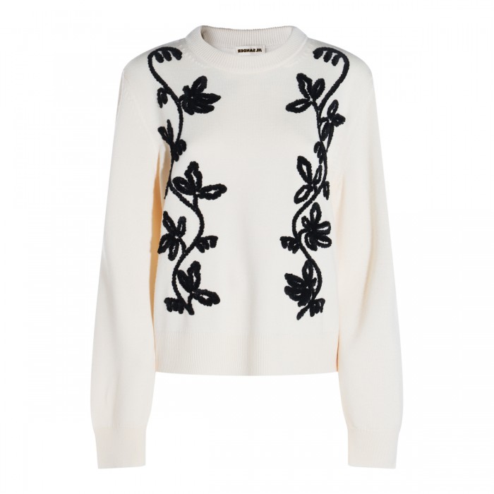 WHITE WOOL KNITWEAR