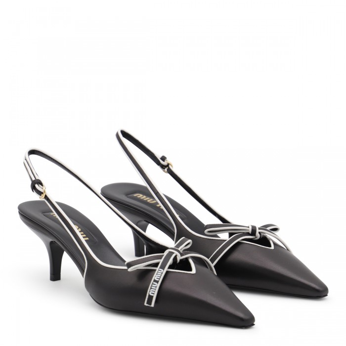 BLACK LEATHER PUMPS 2