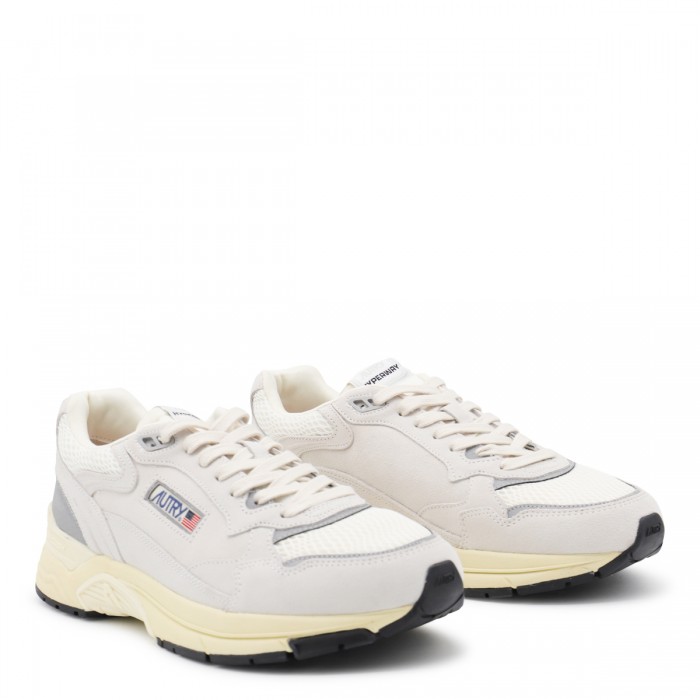 WHITE AND SILVER LEATHER... 2