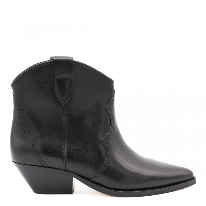 BLACK LEATHER BOOTS
