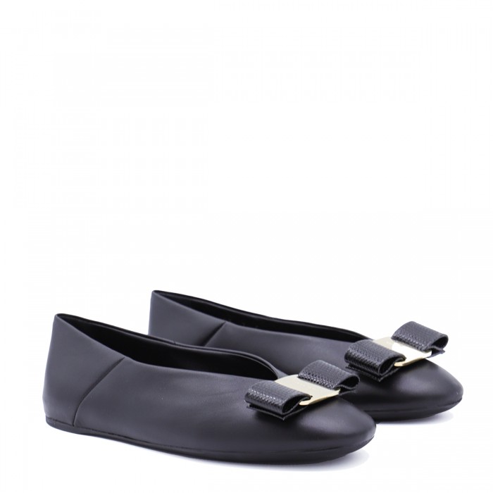 BLACK LEATHER VANNA FLATS 2