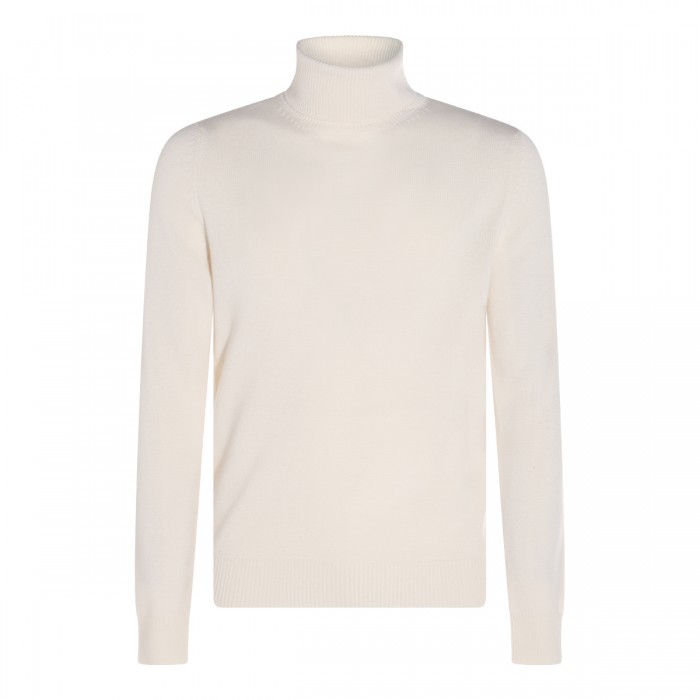 WHITE WOOL KNITWEAR