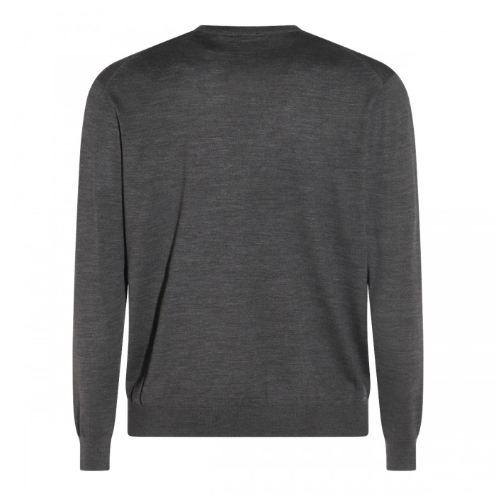 GREY KNITWEAR 2