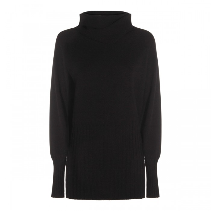 BLACK KNITWEAR