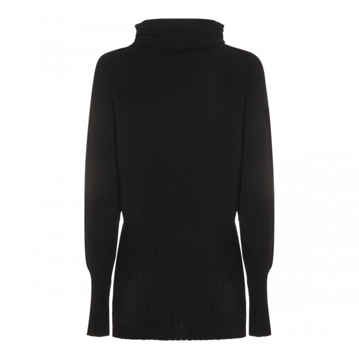 BLACK KNITWEAR 2