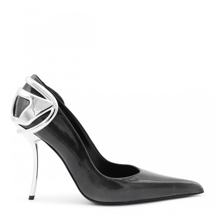BLACK AND SILVER LEATHER PUMPS