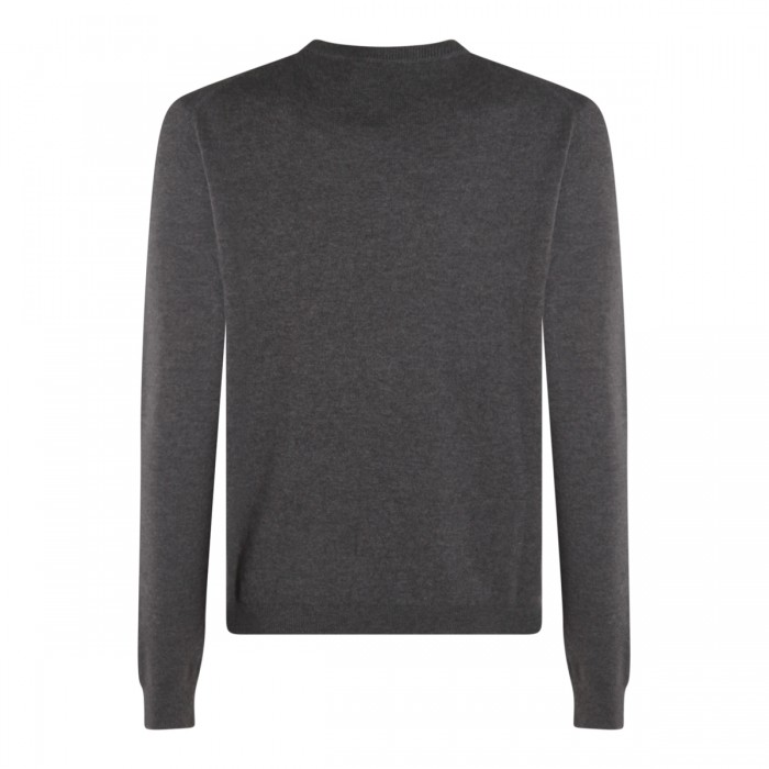 GREY KNITWEAR 2