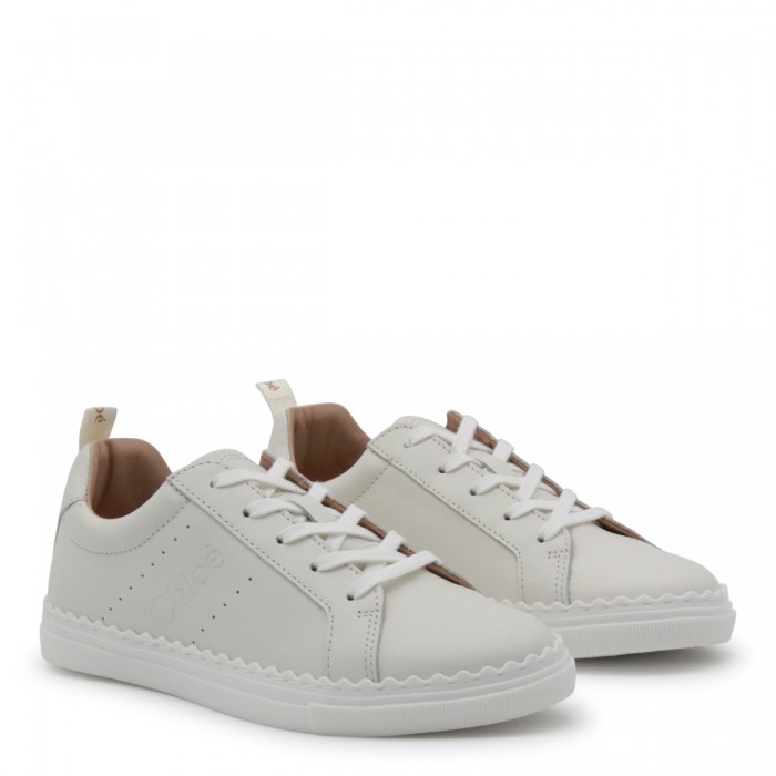 WHITE SNEAKERS 2
