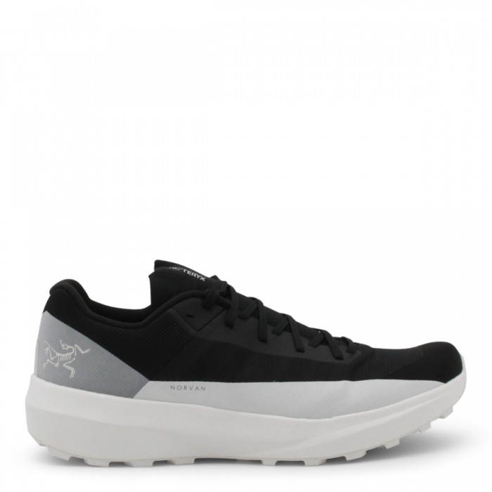 BLACK NORVAN SNEAKERS