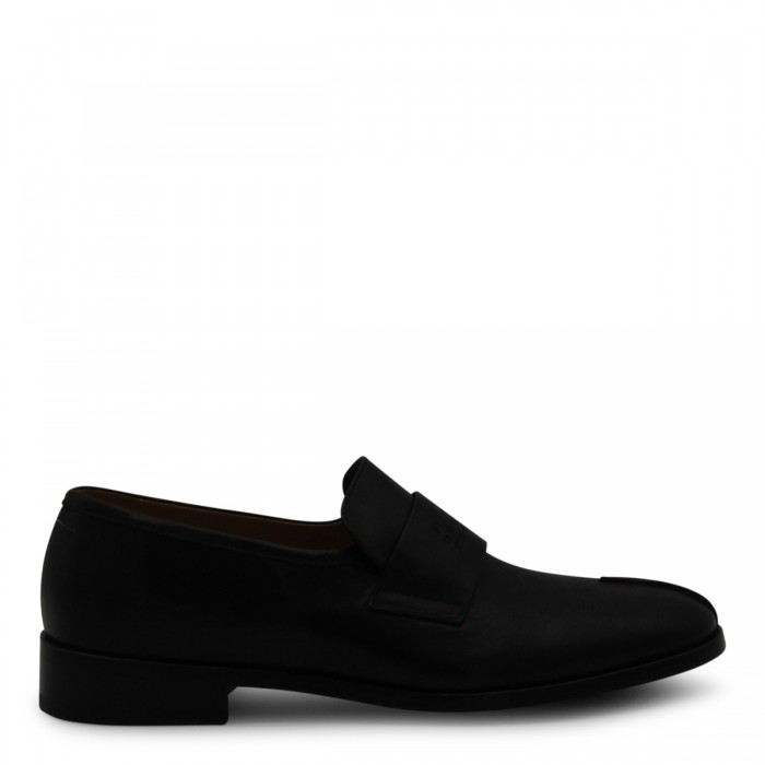 BLACK LEATHER LOAFERS