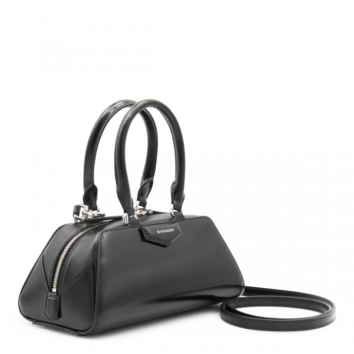 BLACK LEATHER ANTIGONA CUBE... 2