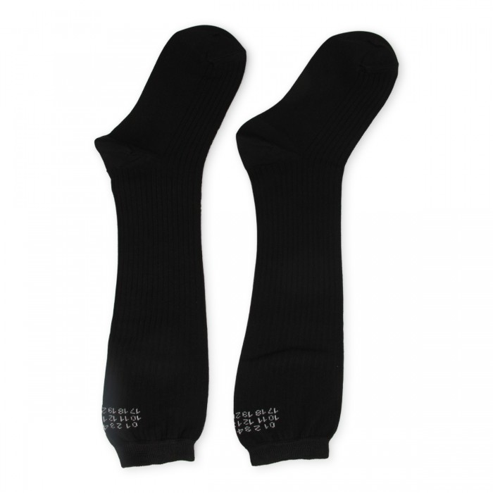 BLACK SOCKS
