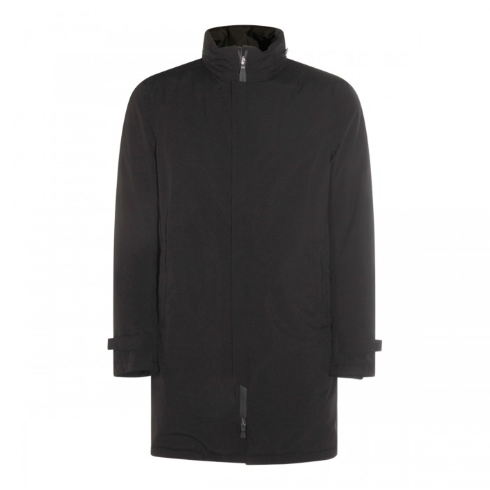 BLACK COAT