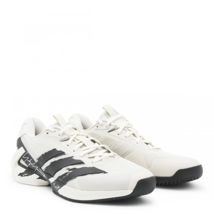 WHITE AND GREY SNEAKERS 2