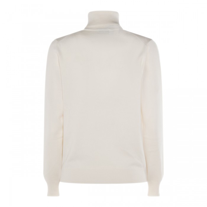 WHITE CASHMERE KNITWEAR 2