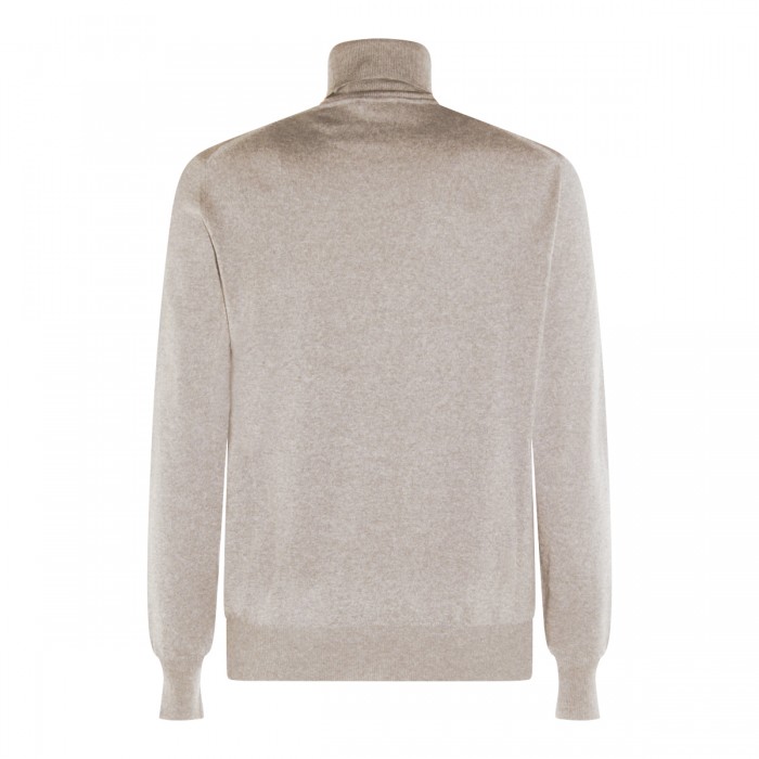 LIGHT GREY KNITWEAR 2