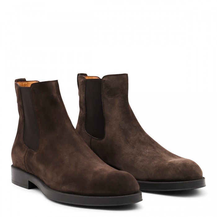 BROWN LEATHER BOOTS 2