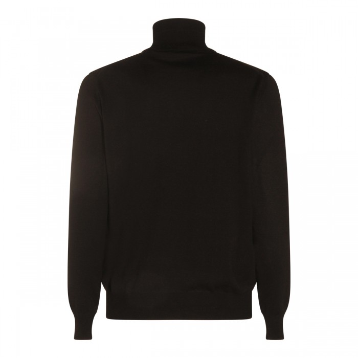 BLACK KNITWEAR 2