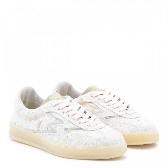 WHITE LEATHER SNEAKERS 2