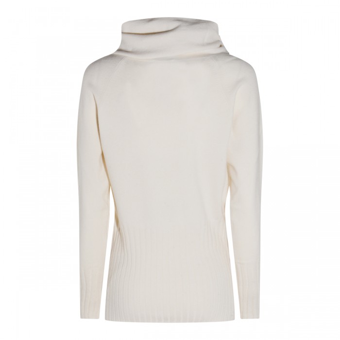 WHITE KNITWEAR 2