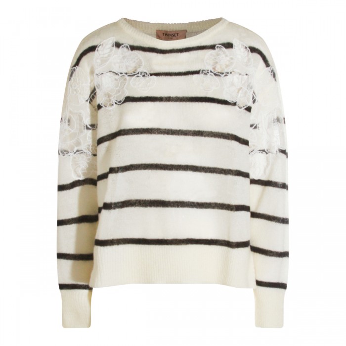 WHITE AND BLACK KNITWEAR