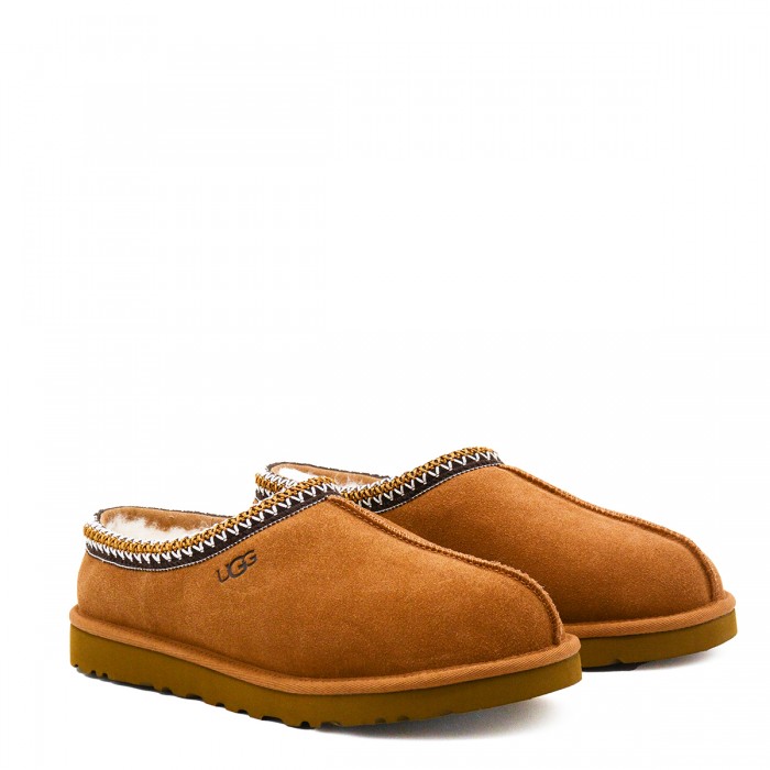 DARK BEIGE TASMAN FLATS 2