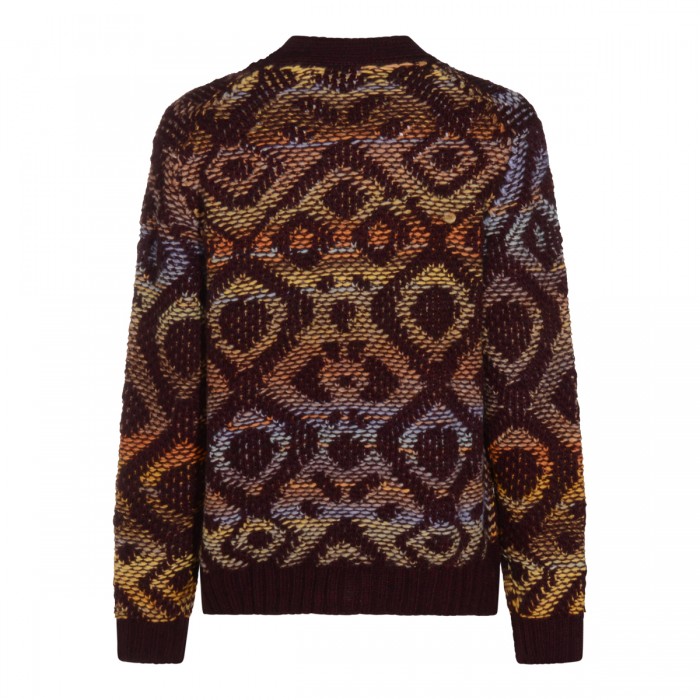 DARK BROWN AND RED KNITWEAR 2
