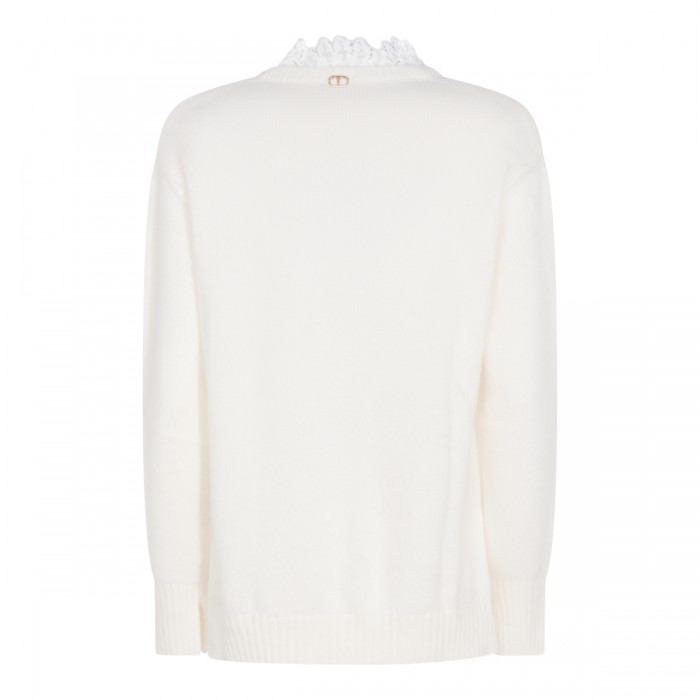 WHITE KNITWEAR 2