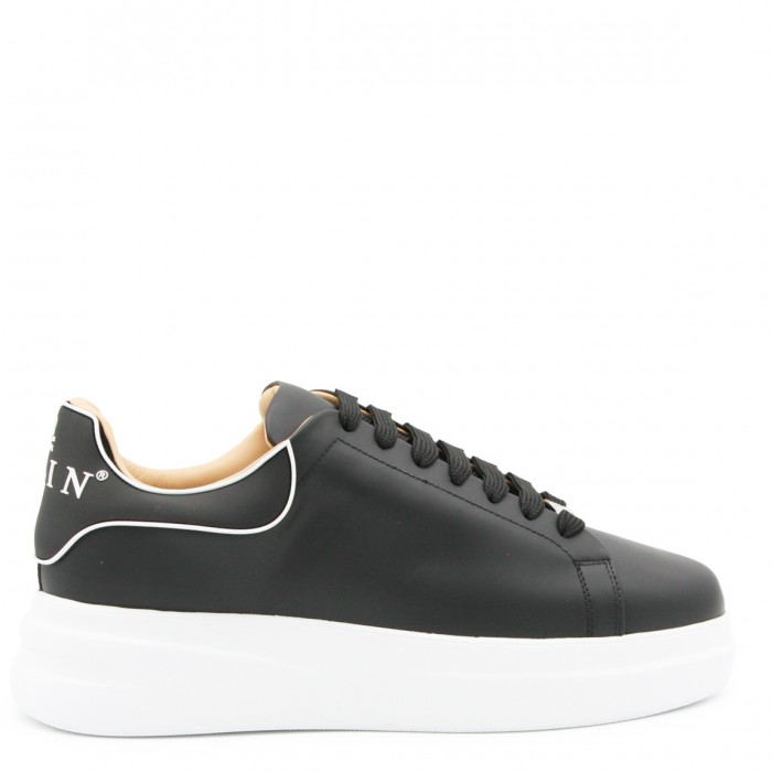 BLACK LEATHER MEGASTAR...