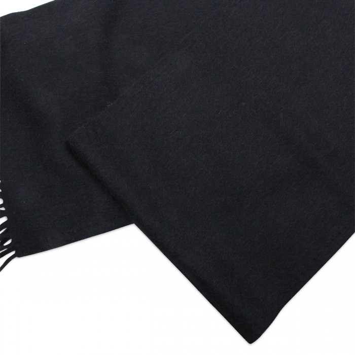 BLACK WOOL SCARF 2