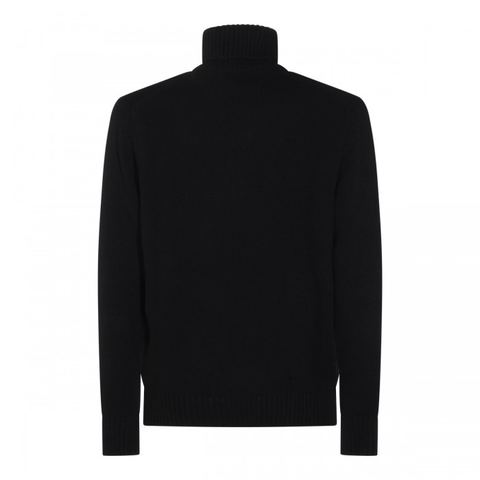 BLACK WOOL KNITWEAR 2
