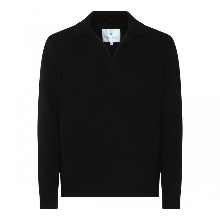 BLACK WOOL KNITWEAR