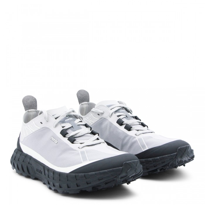 WHITE AND BLACK SNEAKERS 2