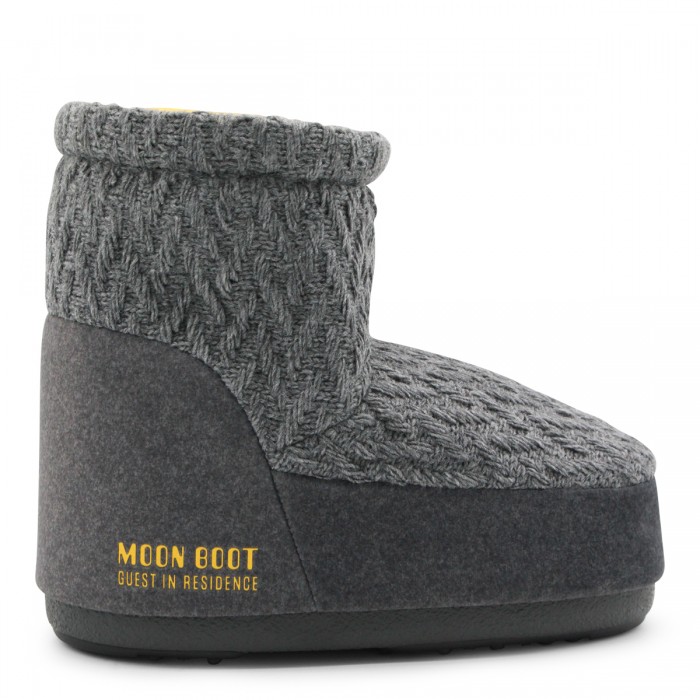 GREY BOOTS