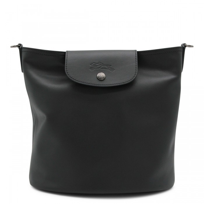 BLACK CROSSBODY BUCKET