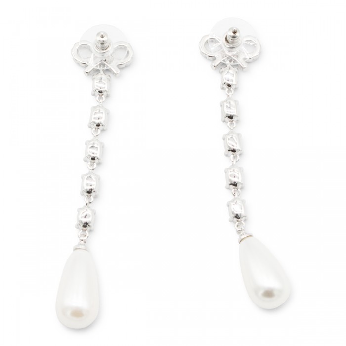 SILVER AND PEARL METAL... 2