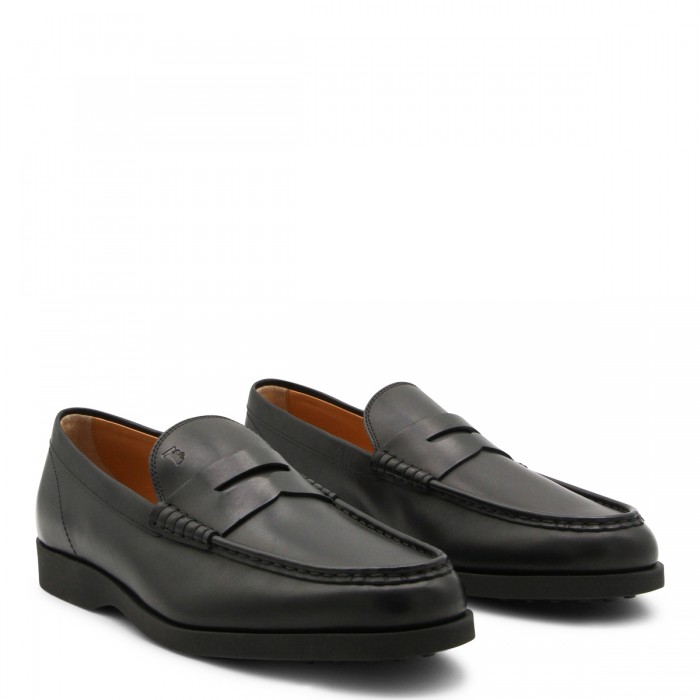 BLACK LEATHER LOAFERS 2