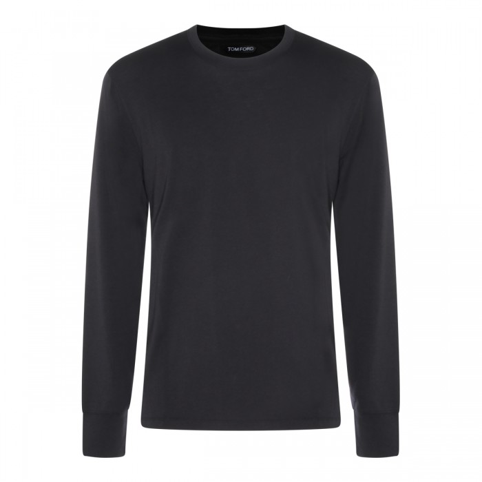 BLACK T-SHIRT