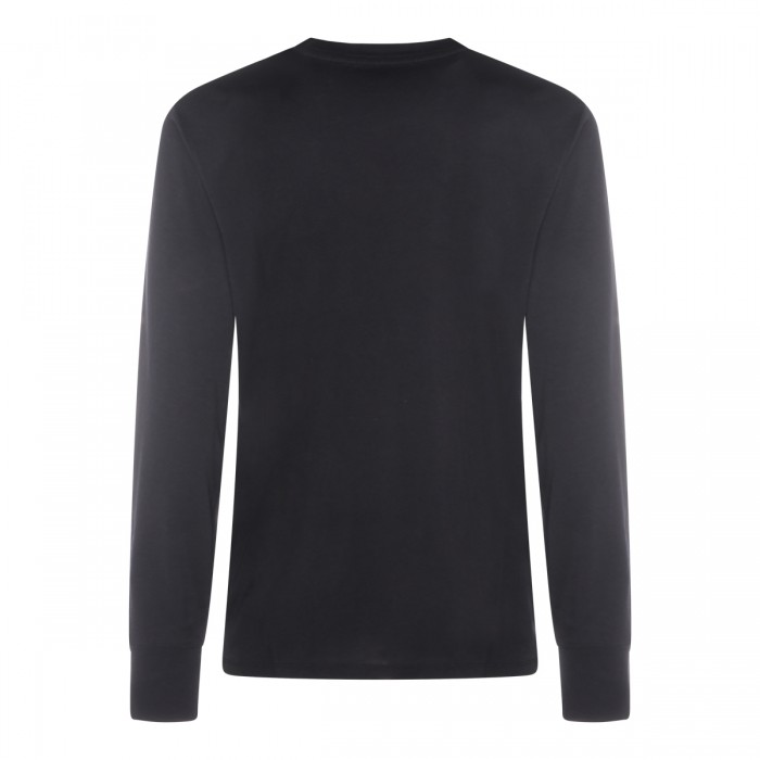 BLACK T-SHIRT 2