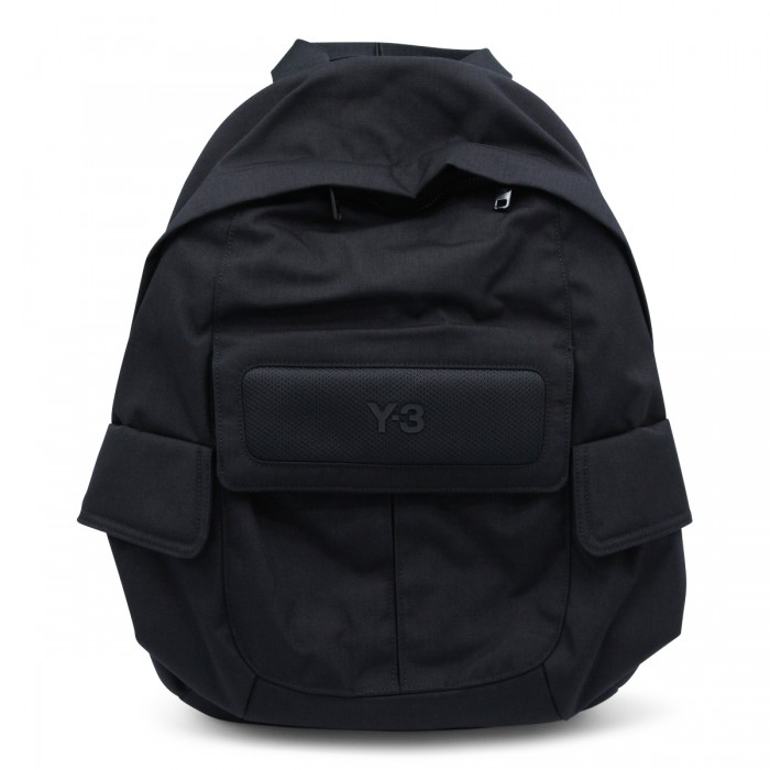 BLACK BACKPACK