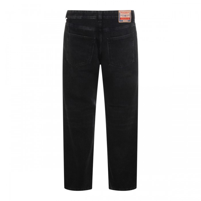 BLACK DENIM REGULAR JEANS 2
