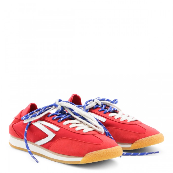 RED SNEAKERS 2