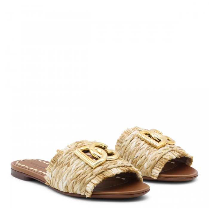 BROWN LEATHER FLAT 2