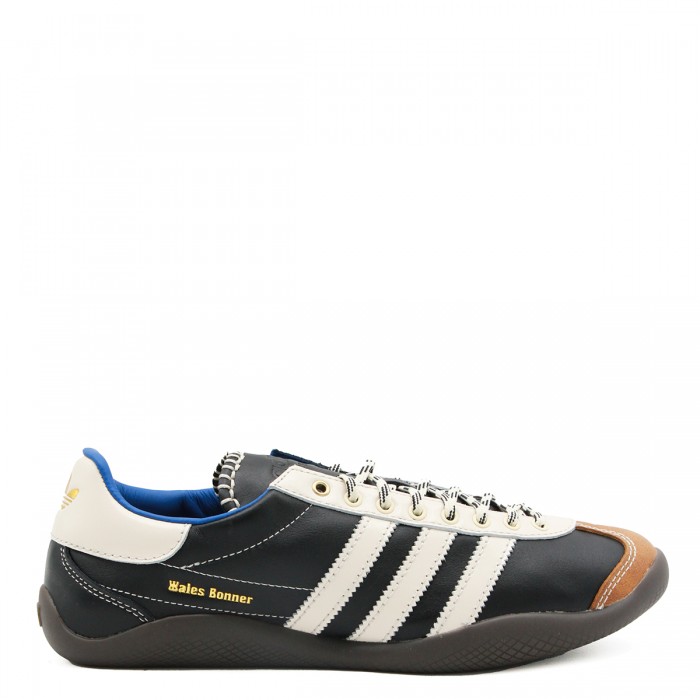 CORE BLACK KARINTHA SNEAKERS