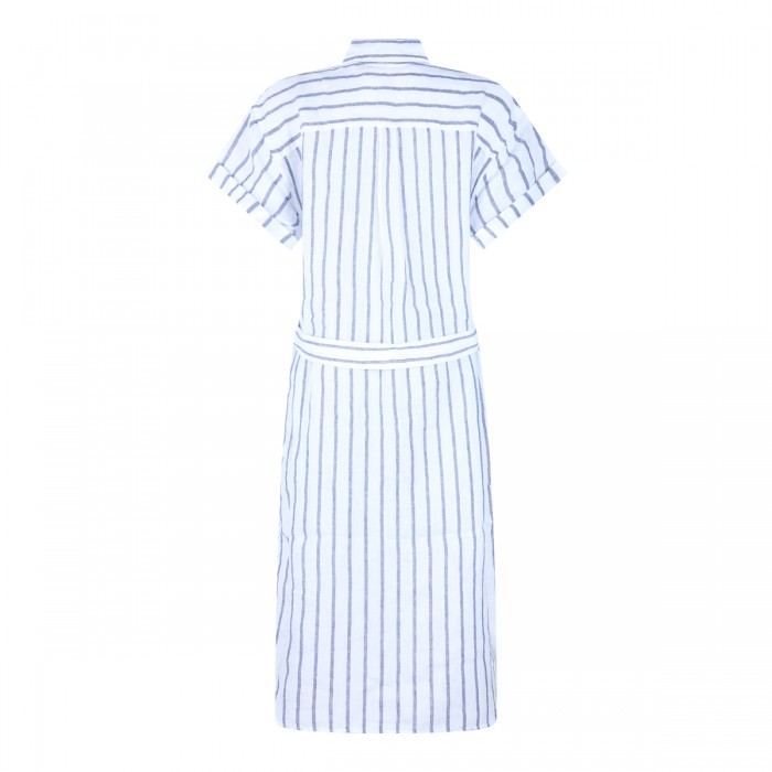 WHITE AND LIGHT BLUE LINEN... 2